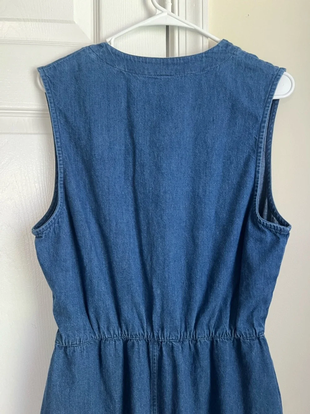 Vintage Lands’ End Blue Denim Sleeveless Button Down Elastic Waist Midi Dress 12 - Picture 7 of 9